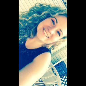 Meet your Posher, Ellie